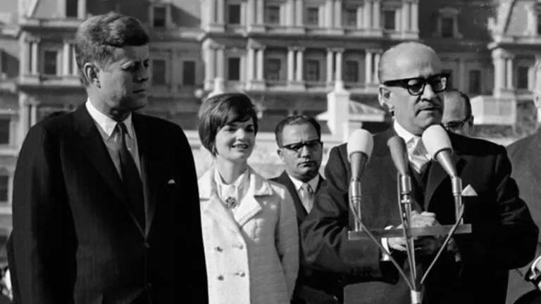 Presidente de Estados Unidos John F. Kennedy junto al Presdiente de Honduras Ramón Villeda Morales