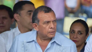 Biography Porfirio Lobo Sosa