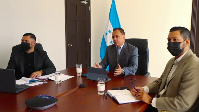 Comisión técnica entre el RNP y Cancillería trabajan en conjunto para reactivar el Proyecto Indetíficate.